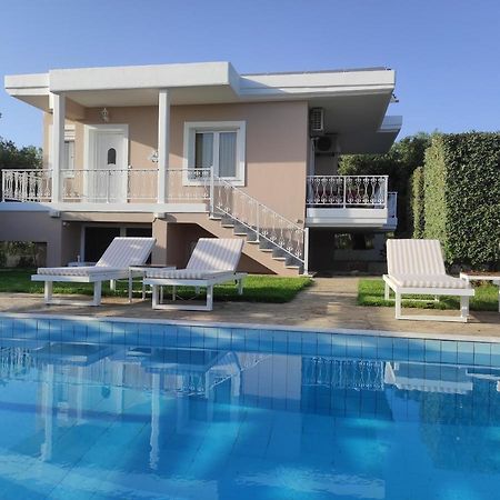 Villa Aphrodite Ríza المظهر الخارجي الصورة