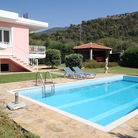 Villa Aphrodite Ríza الغرفة الصورة