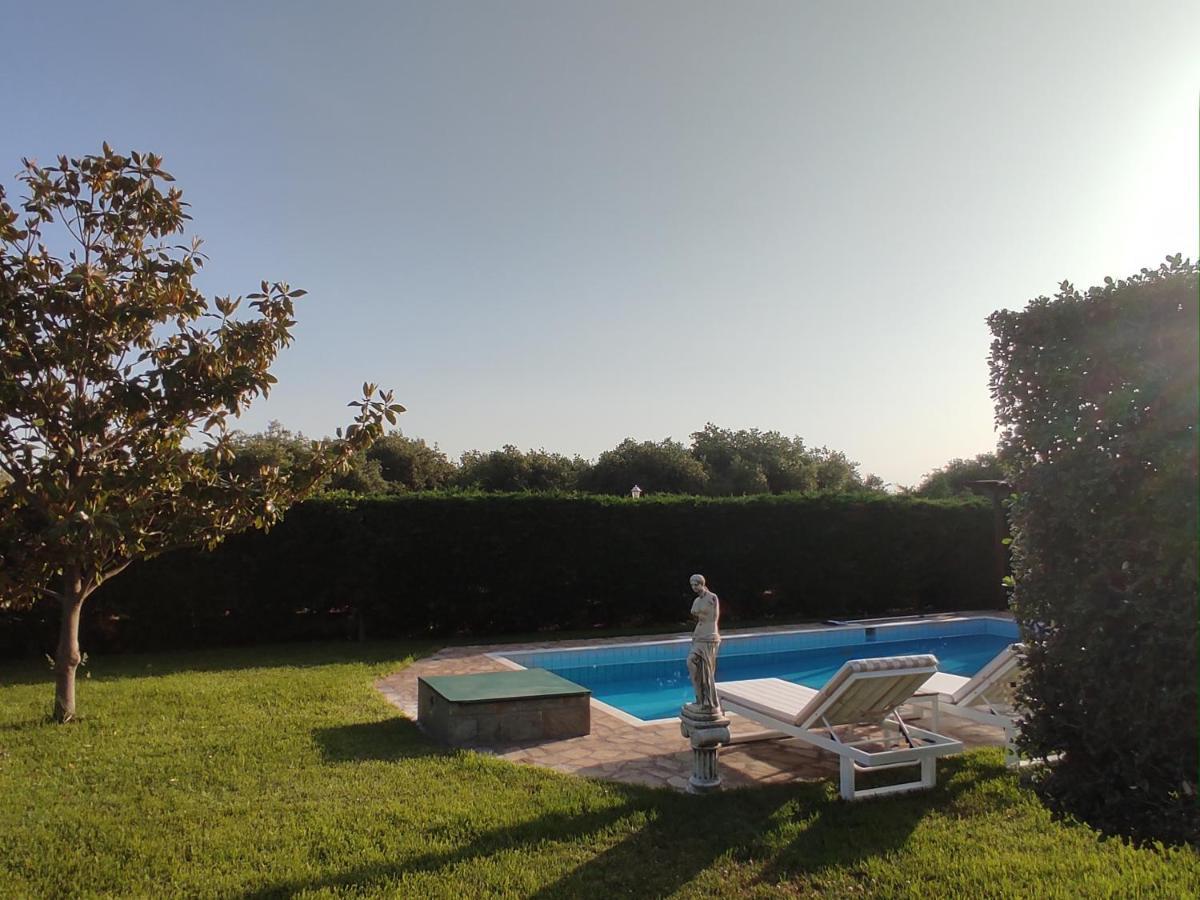 Villa Aphrodite Ríza المظهر الخارجي الصورة