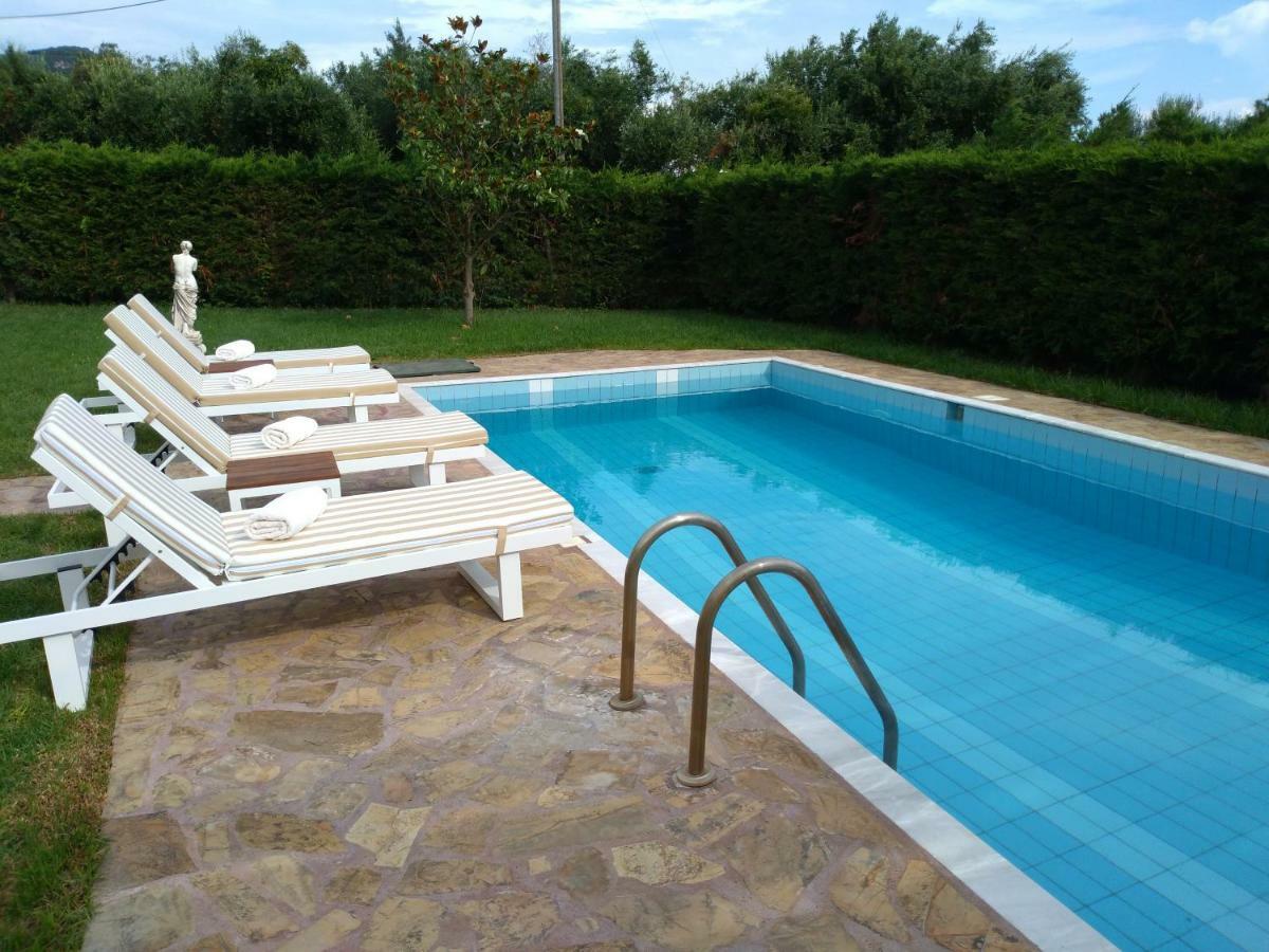 Villa Aphrodite Ríza المظهر الخارجي الصورة