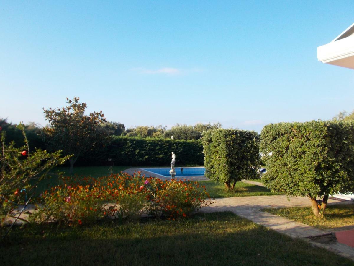 Villa Aphrodite Ríza المظهر الخارجي الصورة